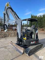 Mini excavator Bobcat E27 - 2