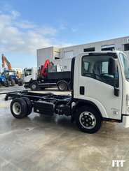 Truck ISUZU P75 - 4