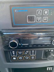 Bus/coach ISUZU Novo Nees - 20