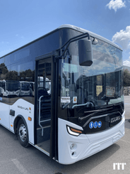 Bus/coach ISUZU Novociti Life  - 1