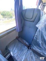 Bus/coach ISUZU Novo Nees - 20