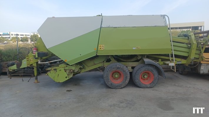 Large square baler Claas QUADRANT 2200 - 1
