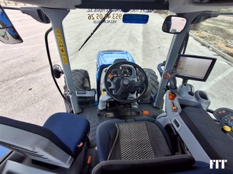 Farm tractor New Holland T5.130 AC - 14