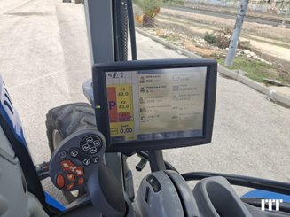 Farm tractor New Holland T5.130 AC - 21