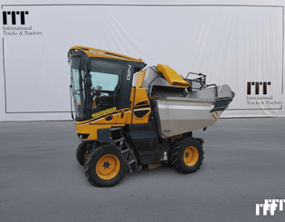 Grape harvesting machine Pellenc OPTIMUM 750 - 1