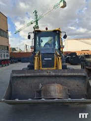 Backhoe FAI-KOMATSU WB-93R - 3