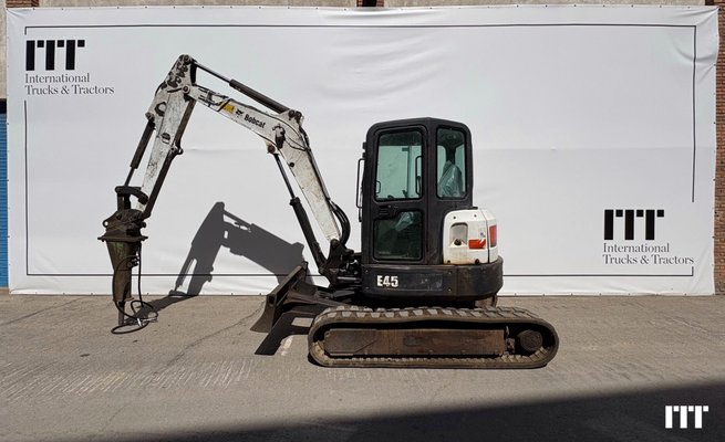 Mini excavator Bobcat E45 - 1