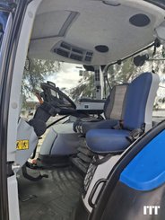 Farm tractor New Holland T5.130 AC - 12