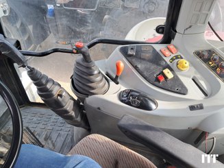 Farm tractor Massey Ferguson 5465 - 6