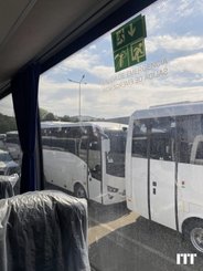 Bus/coach ISUZU Turquoise Nees - 12