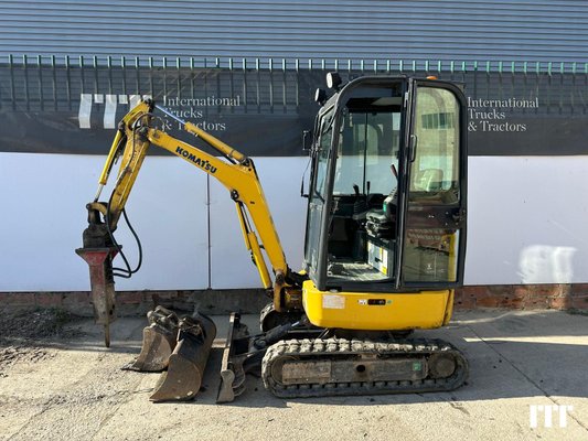 Crawler excavator Komatsu PC16R - 1