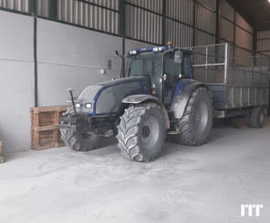 Farm tractor Valtra T190 - 6