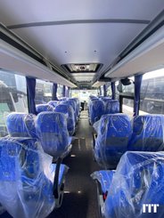 Bus/coach ISUZU Grand Toro - 9