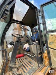 Wheeled excavator Case  WX 210 - 4