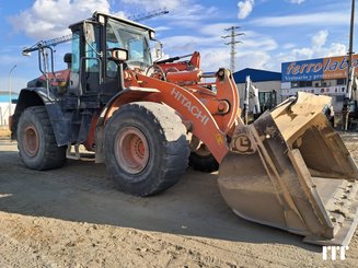 Wheel loader Hitachi ZW220 - 1