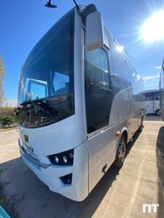 Bus/coach ISUZU Novo Nees - 1