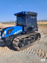 Farm tractor New Holland TK4.100 - 1