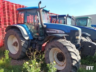 Farm tractor New Holland TM 175 - 1