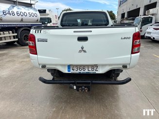 Car Mitsubishi L200 - 3