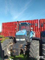 Farm tractor New Holland TM 175 - 5