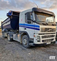 Truck Volvo 4x2 - 1