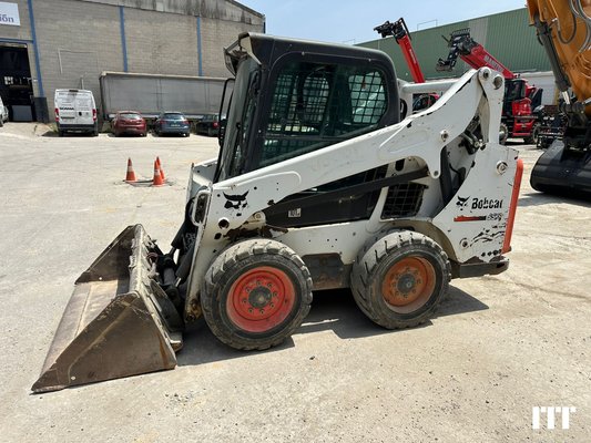 Mini track loader Bobcat S570 - 1