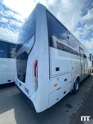 Bus/coach ISUZU Grand Toro - 8