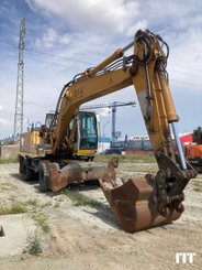 Wheeled excavator Liebherr A914 - 1