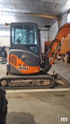 Mini excavator Hitachi ZX 30 U-2 - 1