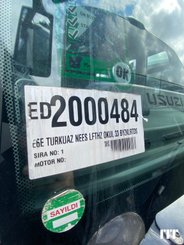 Bus/coach ISUZU Turquoise Nees - 16