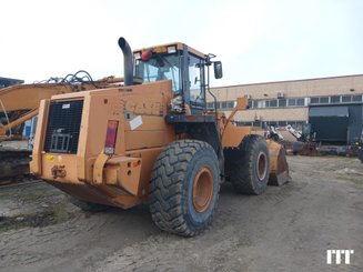 Wheel loader Case 821 C - 1