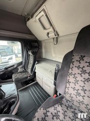 Tractor unit Scania R 450 - 7