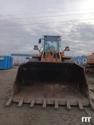 Wheel loader Case 821 C - 4