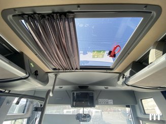 Bus/coach ISUZU Turquoise Nees - 17
