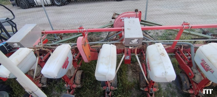 Precision seeder Mascar FUTURA MAXI - 1