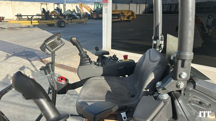 Mini excavator Case Construction CX15EV - 6