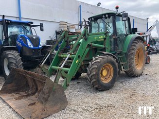 Farm tractor John Deere 6420 - 1