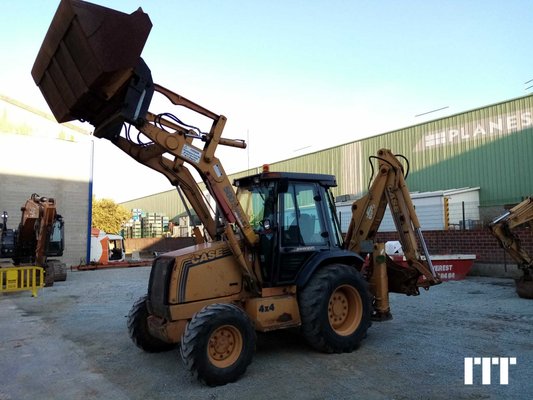 Backhoe Case 580 SLE - 1