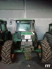 Farm tractor John Deere 6310 - 2